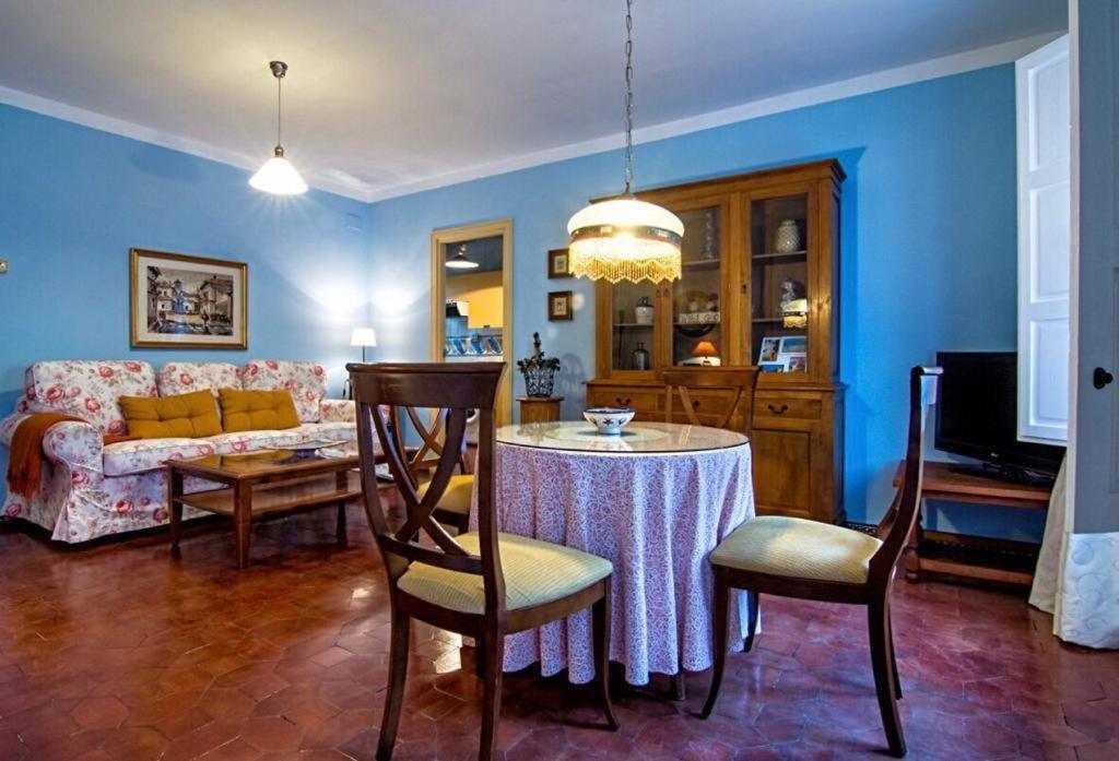 Apartamento En Un Dormitorio En Plaza Alfaro Sevilla Exterior foto